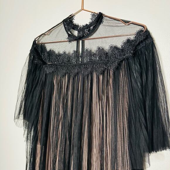 Nha Khanh Black Tulle Shift Lulu High Neckline Lace Collar Zipper Dress size 6 - Picture 5 of 14